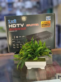 UNIVERSAL UHD 4Kx2K 1x8 HDMI Splitter, view 1