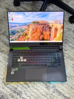 ASUS ROG Strix G513RM, view 3