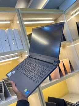 DELL G15 5511, view 2