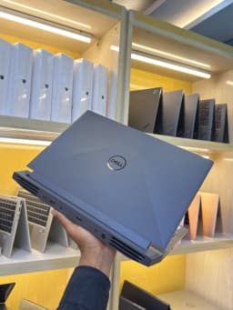 DELL G15 5511, view 3