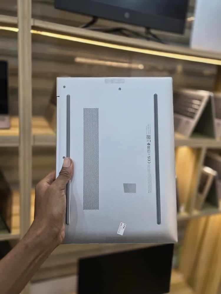 HP EliteBook 830 G9
