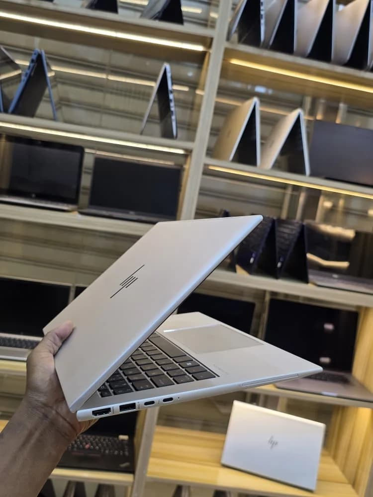 HP EliteBook 845 G10