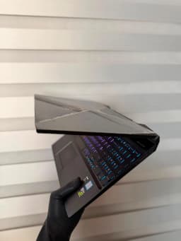 HP OMEN 15, view 3