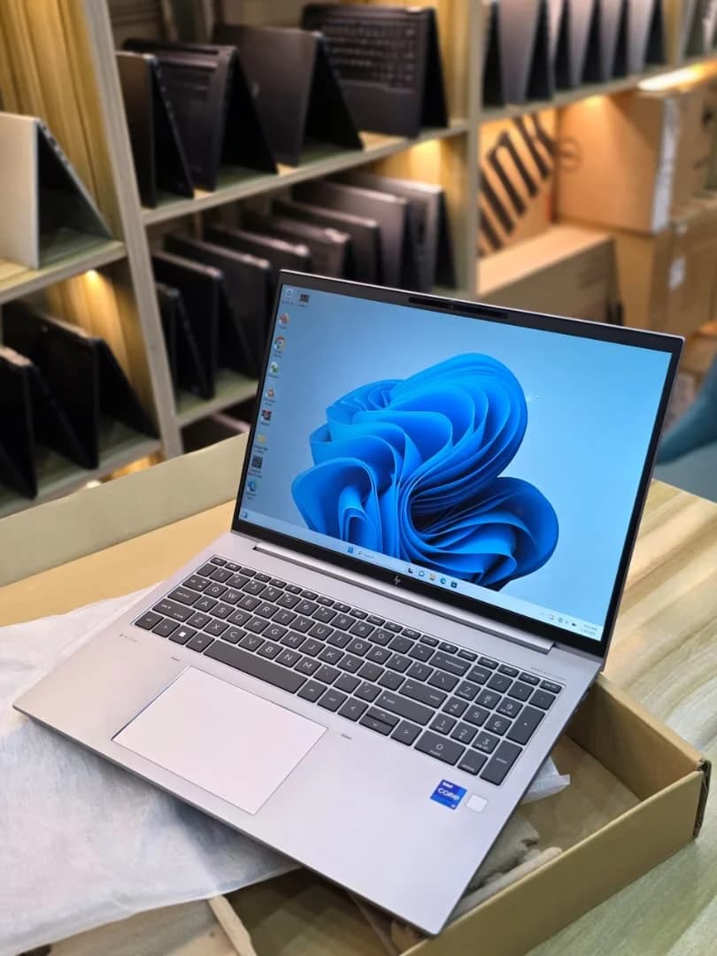 HP ZBook Firefly 16 G10