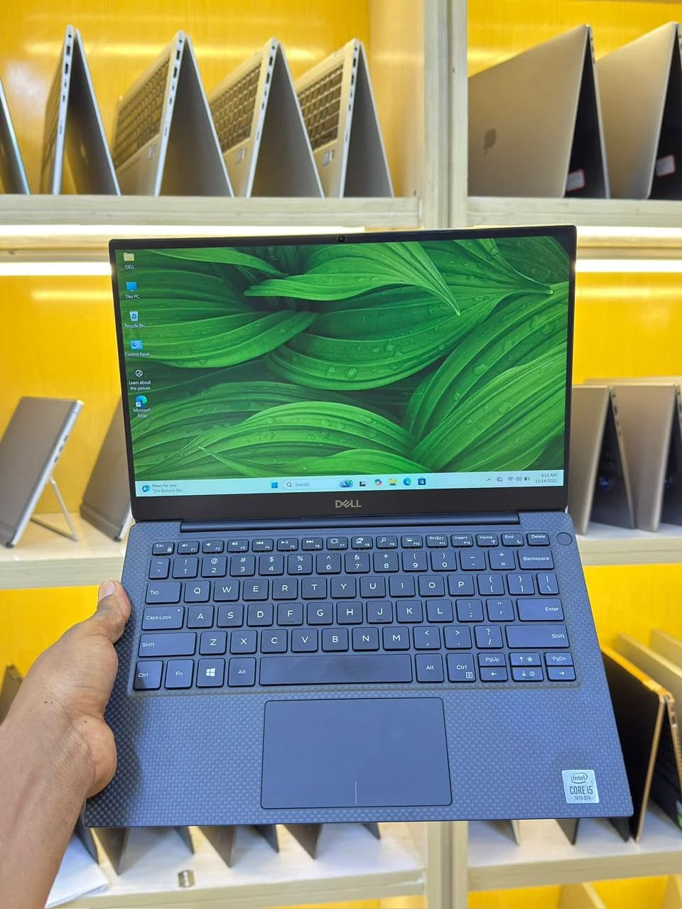 DELL XPS 13 7390